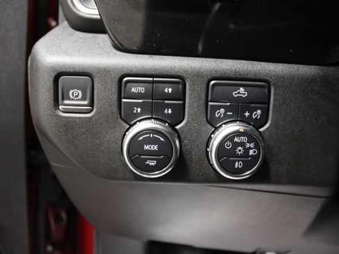 Used 2024 GMC Sierra 1500 Elevation AWD/4WD image 40