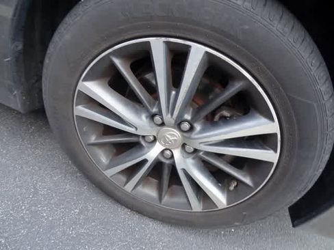 Used 2018 Toyota Corolla L image 13