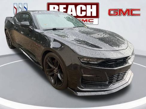 Used 2020 Chevrolet Camaro SS w/ Redline Edition RWD image 3