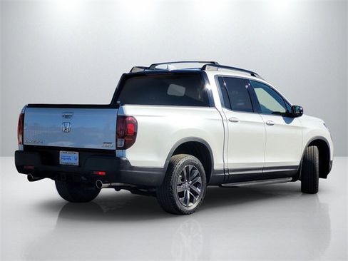 Used 2021 Honda Ridgeline Sport image 4