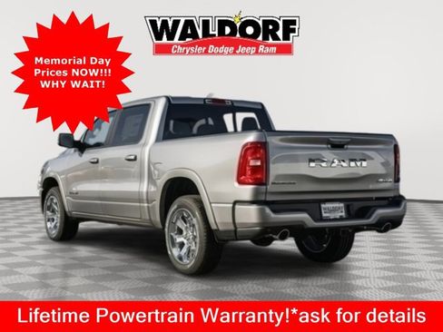 New 2025 RAM 1500 Big Horn AWD/4WD image 5