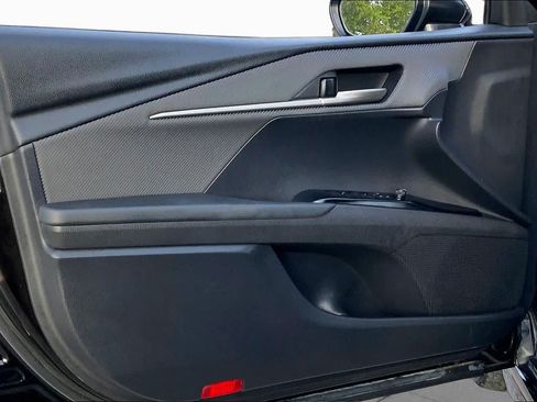 Used 2025 Toyota Camry SE FWD image 21