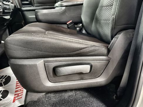 Used 2019 RAM 1500 Tradesman w/ Chrome Plus Package AWD/4WD image 13