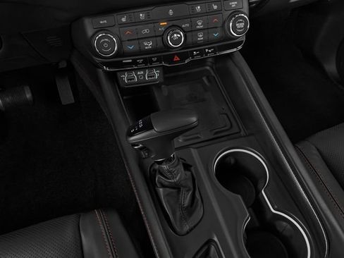 Used 2024 Dodge Durango R/T w/ Blacktop Package AWD/4WD image 9