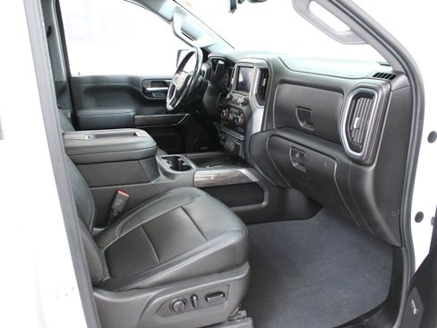 Used 2019 Chevrolet Silverado 1500 LTZ w/ LTZ Plus Package AWD/4WD image 32