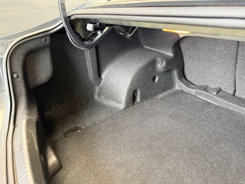 Used 2017 Chevrolet Malibu LT image 50