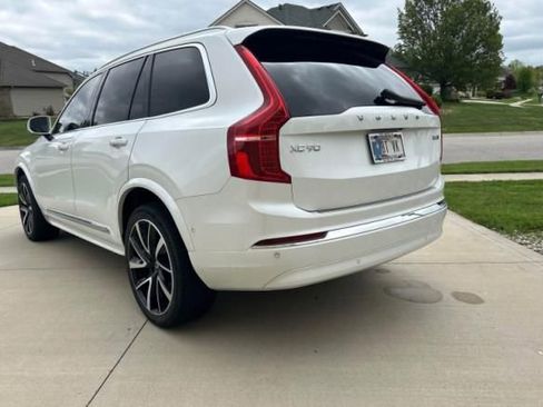Used 2023 Volvo XC90 B5 Plus w/ Protection Package Premier AWD/4WD image 2
