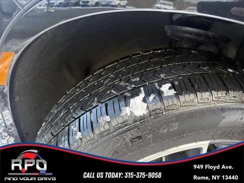 Used 2021 Chevrolet Blazer RS w/ Enhanced Convenience Package image 11