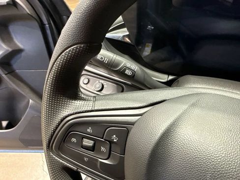 Used 2025 Buick Envista Preferred FWD image 14