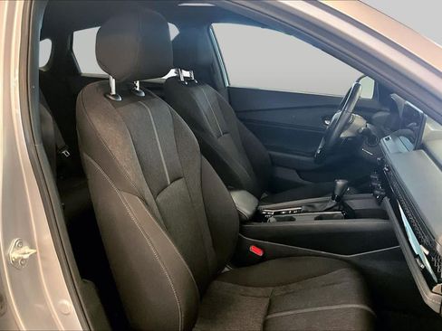 Used 2023 Honda Accord Sport image 8