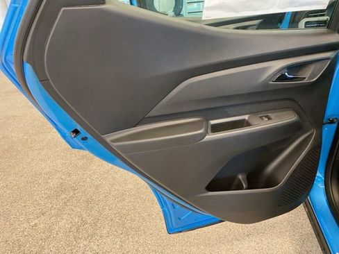 New 2027 Chevrolet Bolt LT w/ Comfort Package FWD image 22