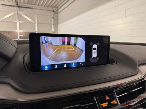 Used 2023 Acura MDX SH-AWD w/ Technology Package image 27