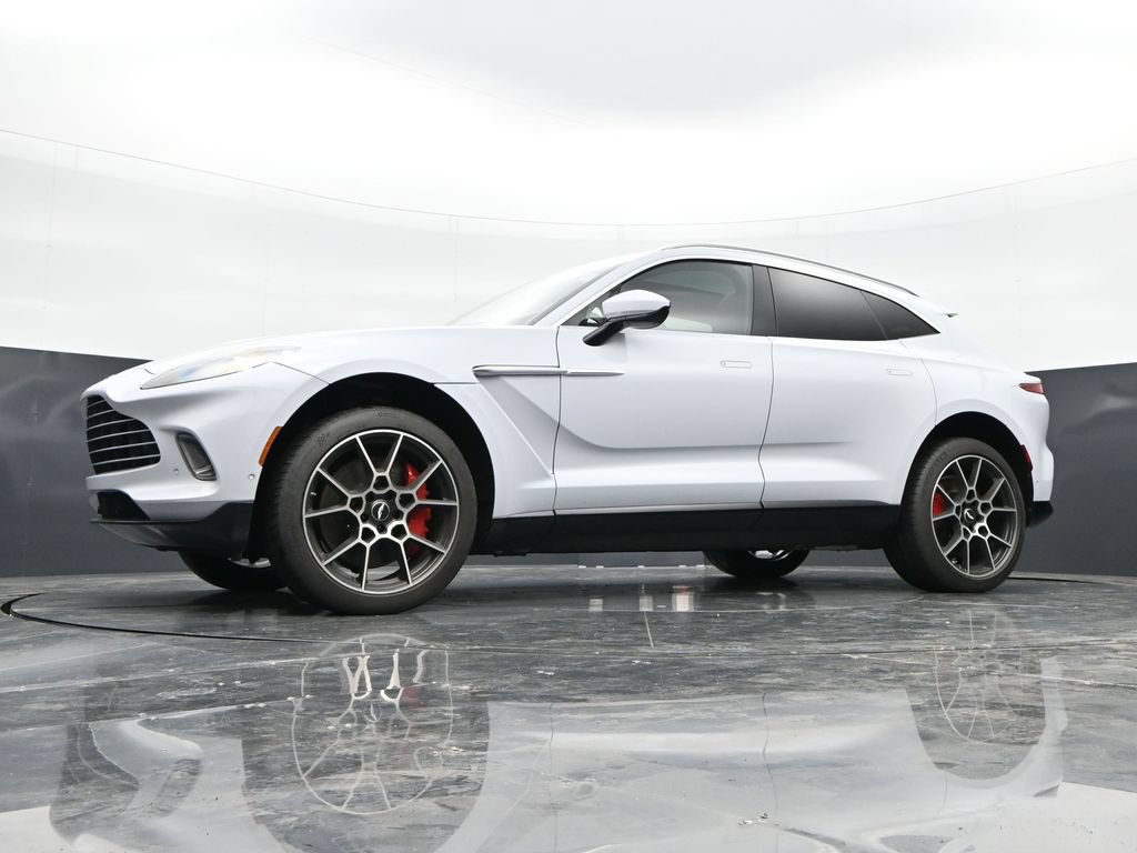 Used 2021 Aston Martin DBX AWD/4WD image 46