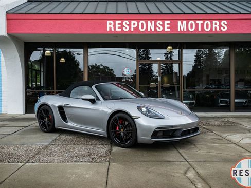 Used 2019 Porsche 718 Boxster GTS RWD image 12