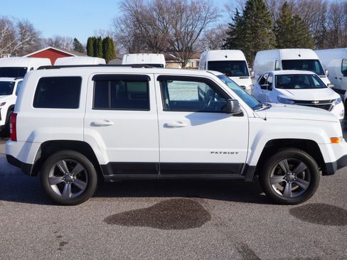 Used 2015 Jeep Patriot Sport 4WD image 6