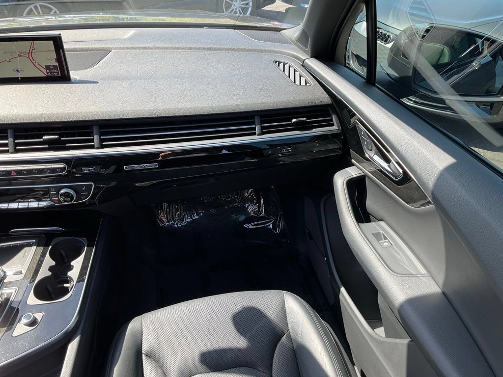 Used 2019 Audi Q7 3.0T Prestige w/ Prestige Package AWD/4WD image 72