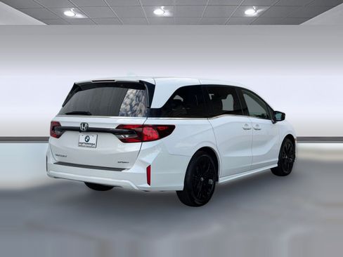 Used 2025 Honda Odyssey Sport-L image 9