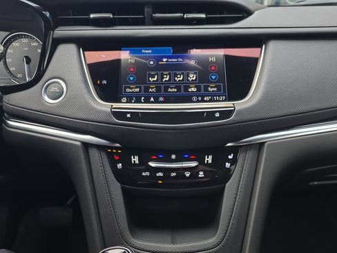 Used 2025 Cadillac XT5 Premium Luxury image 25