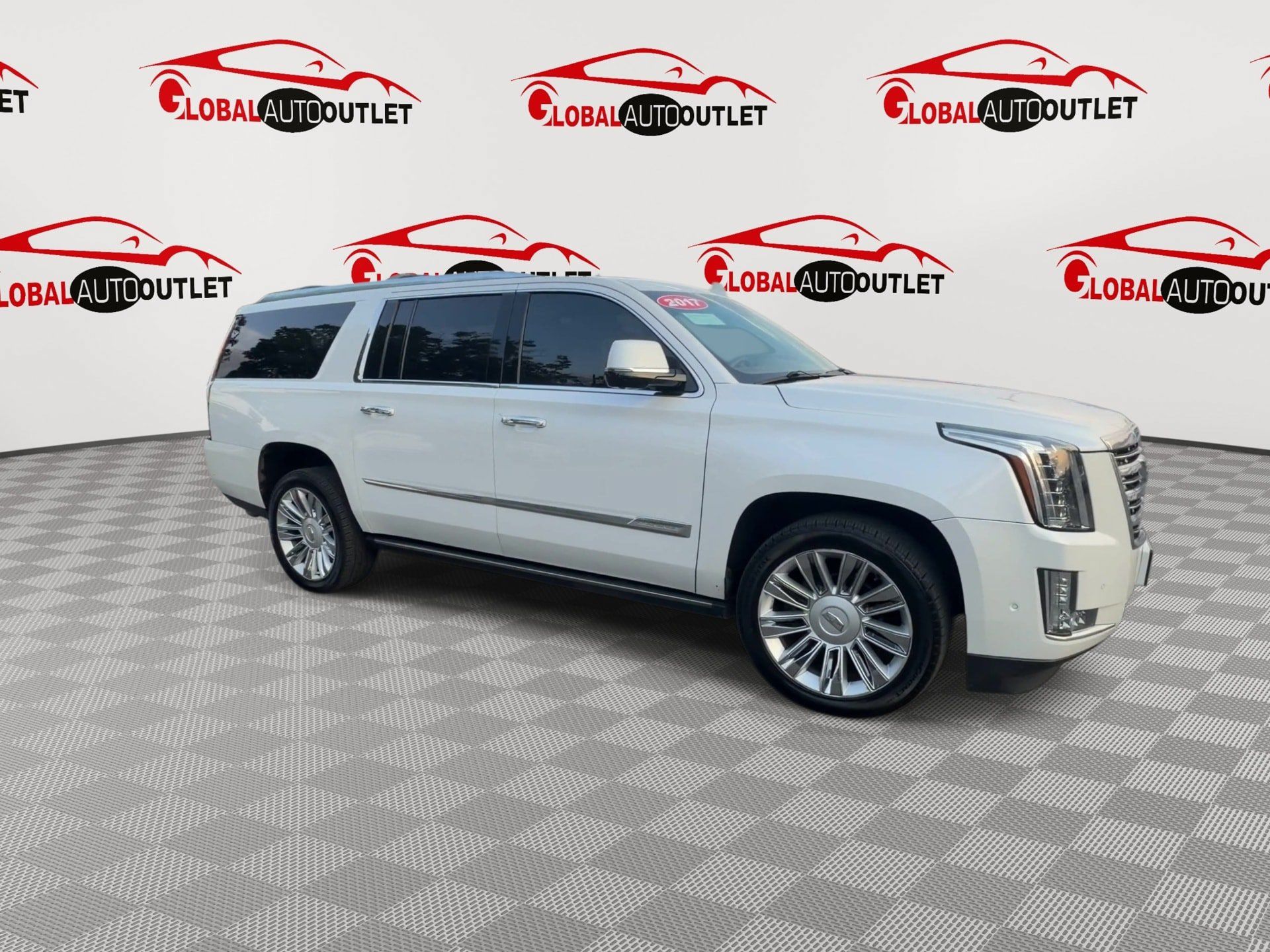 Used 2017 Cadillac Escalade ESV Platinum AWD/4WD image 9