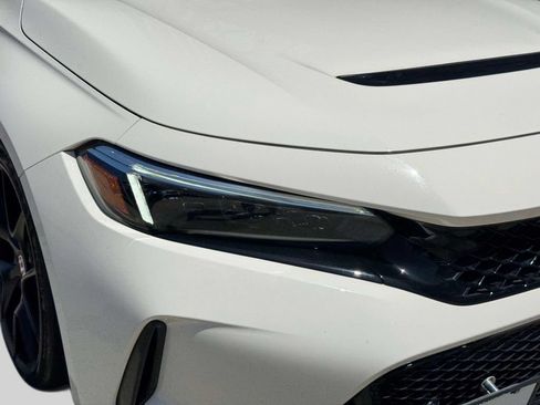 Used 2024 Honda Civic Type R image 4