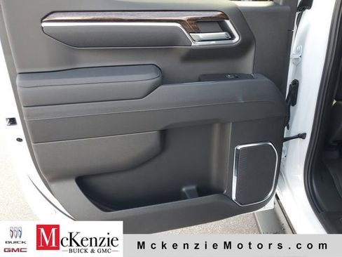 New 2026 GMC Sierra 1500 Elevation w/ Elevation Premium Package AWD/4WD image 22