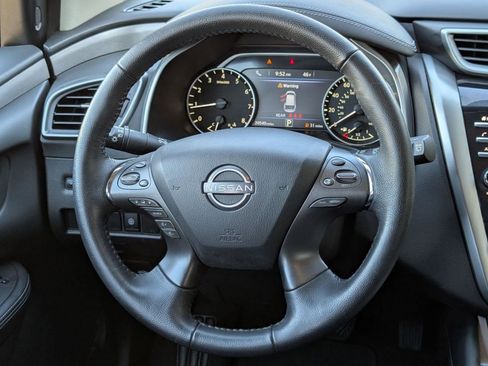 Used 2024 Nissan Murano SV w/ SV Midnight Edition Package image 15