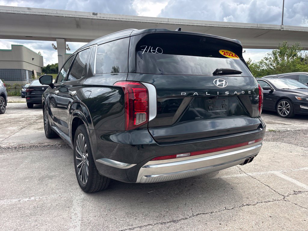 Used 2024 Hyundai Palisade Calligraphy AWD/4WD image 5