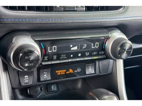 Certified 2021 Toyota RAV4 XSE w/ XSE Grade Weather Package AWD/4WD image 22