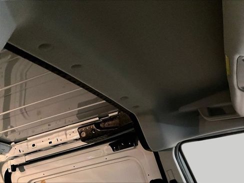 Used 2020 Ford Transit Connect XL FWD image 21
