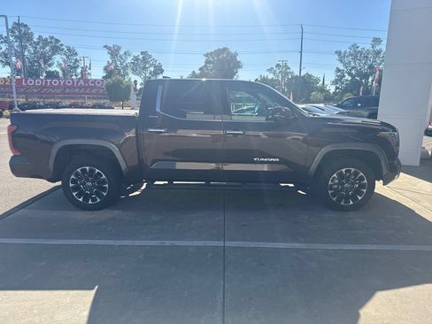 Used 2023 Toyota Tundra Limited AWD/4WD image 7