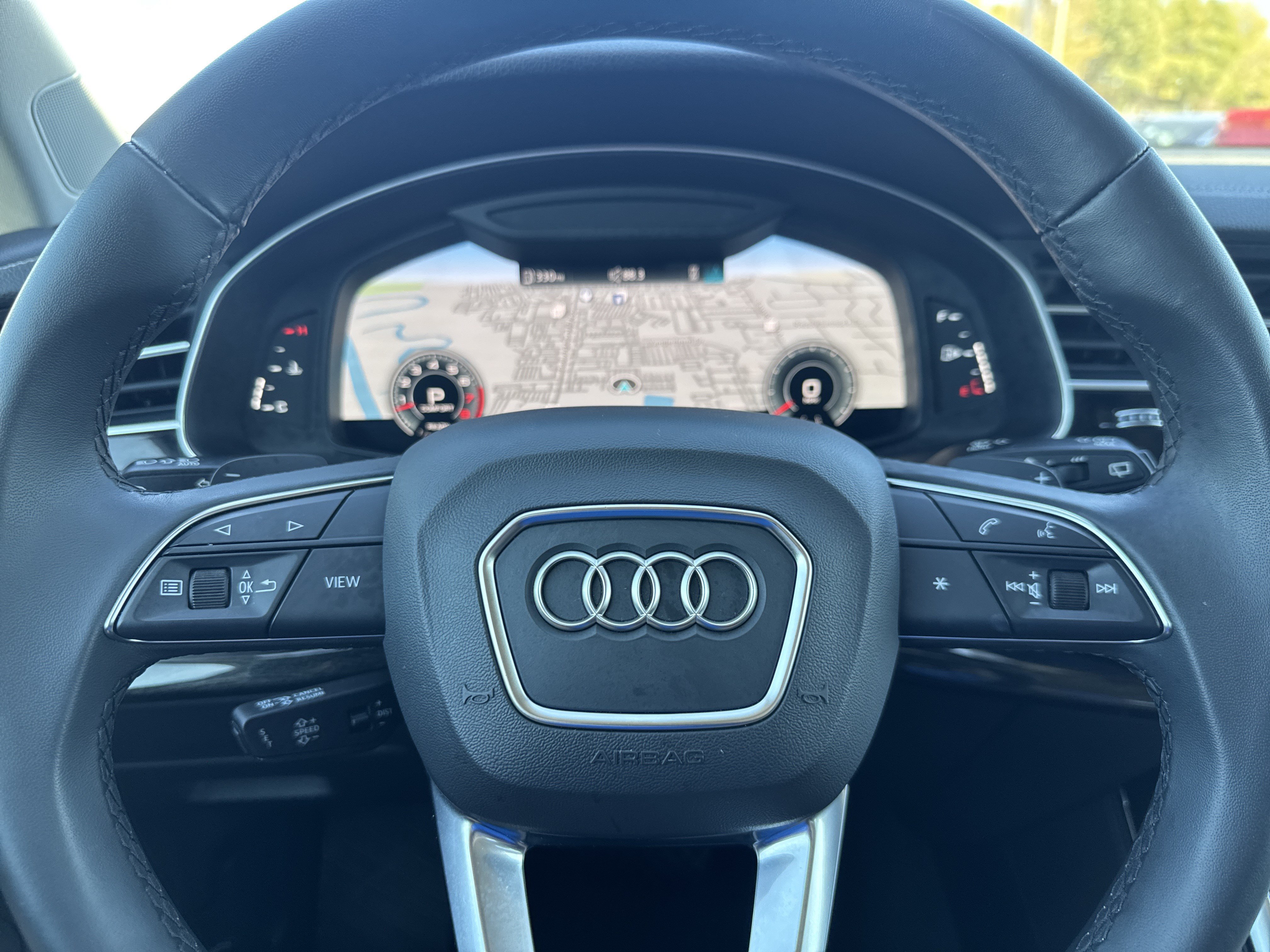 Used 2023 Audi Q7 3.0T Premium Plus w/ Premium Plus Package AWD/4WD image 10