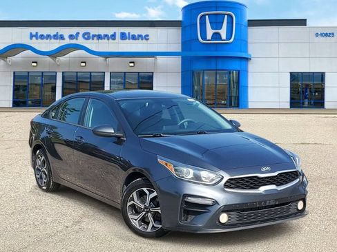 Used 2021 Kia Forte LXS FWD image 1