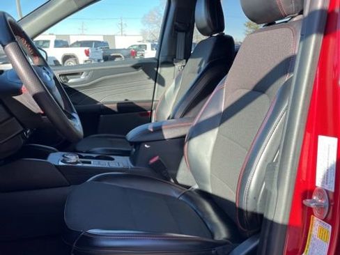 Used 2024 Ford Escape ST-Line AWD/4WD image 27