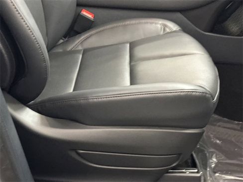 New 2026 Lincoln Aviator AWD image 12