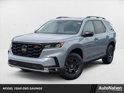 New 2025 Honda Pilot TrailSport