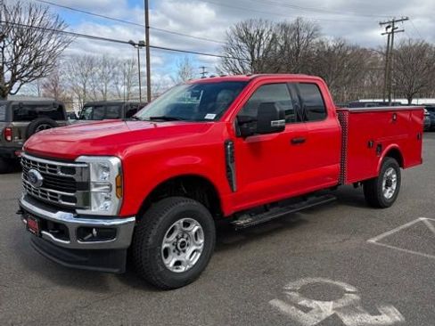 New 2026 Ford F350 XLT w/ Snow Plow Prep Package image 2