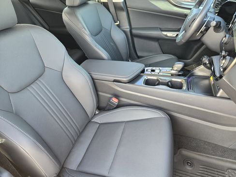 Certified 2025 Lexus NX 350 AWD w/ Accessory Package (2T) image 22