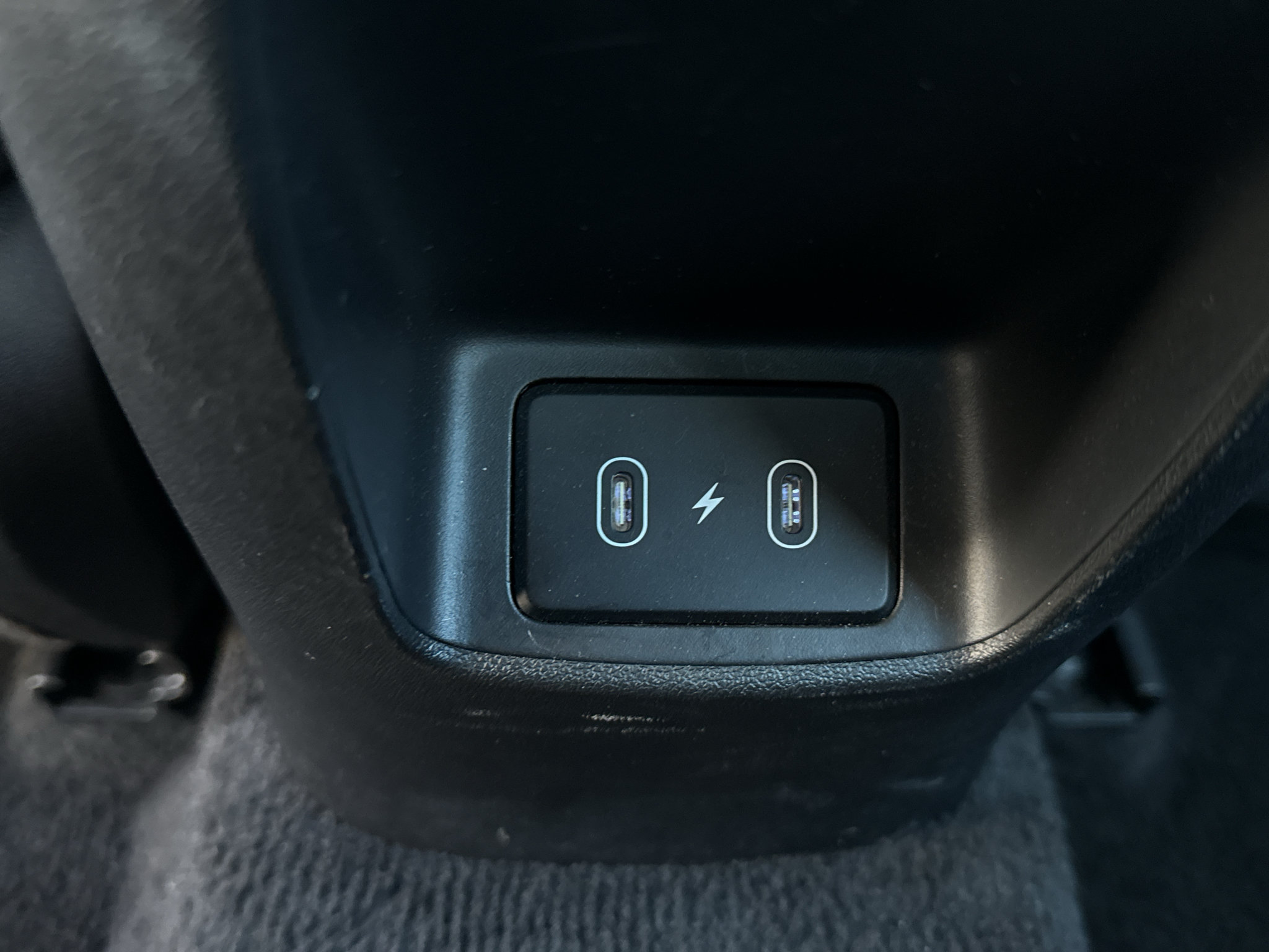 Used 2024 Hyundai Elantra Limited FWD image 31