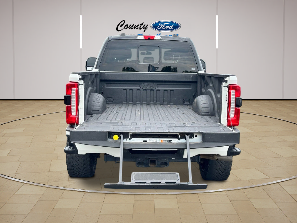 Used 2024 Ford F250 Lariat w/ Lariat Ultimate Package AWD/4WD image 42
