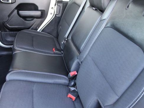 Used 2020 Jeep Wrangler Unlimited Sport image 5