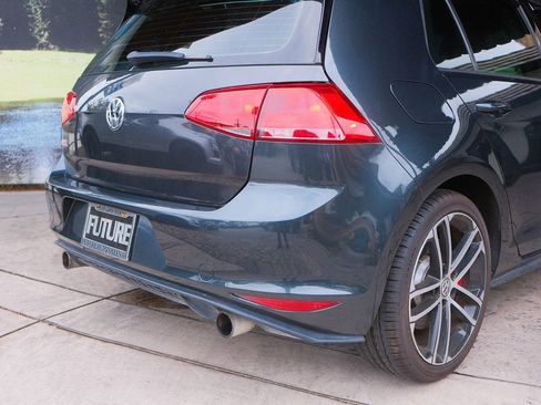 Used 2017 Volkswagen GTI Sport image 36
