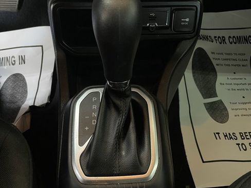 Used 2020 Jeep Renegade Sport image 28