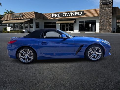 Used 2025 BMW Z4 sDrive30i image 8