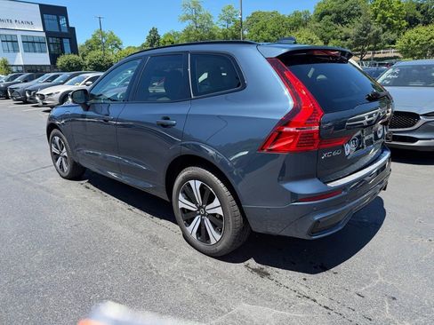 Used 2024 Volvo XC60 T8 Plus w/ Climate Package AWD/4WD image 2