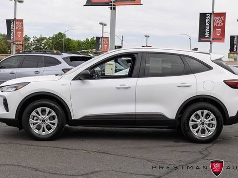 Used 2025 Ford Escape Active AWD/4WD image 12