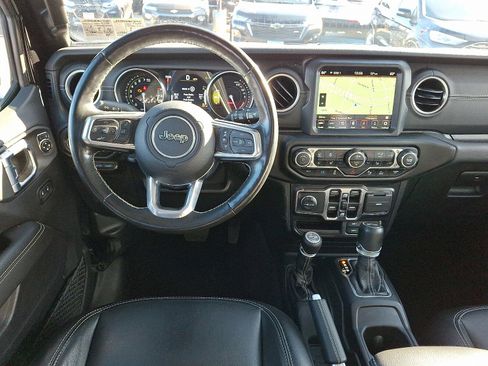 Used 2021 Jeep Wrangler Unlimited Sahara w/ Cold Weather Group image 11