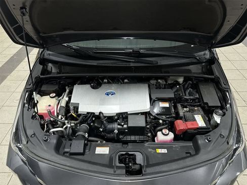 Used 2017 Toyota Prius Prime Plus image 12