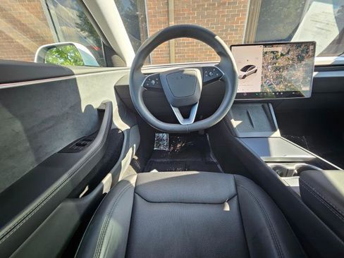 Used 2024 Tesla Model 3 Long Range AWD/4WD image 5