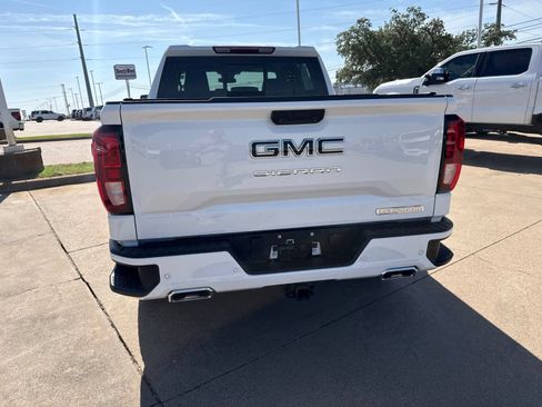 Used 2025 GMC Sierra 1500 Elevation w/ Elevation Premium Package AWD/4WD image 6