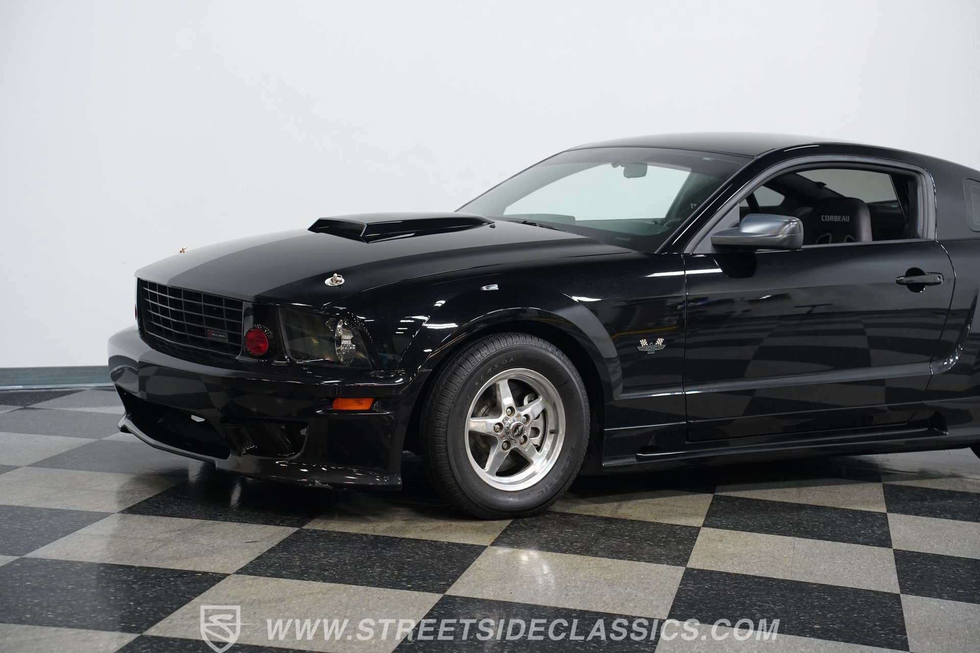 Used 2006 Ford Mustang GT RWD image 18